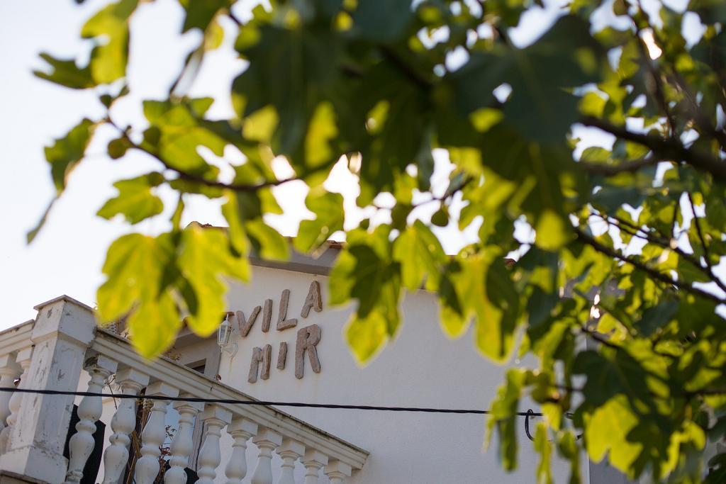 Villa Mir Polje  Екстер'єр фото